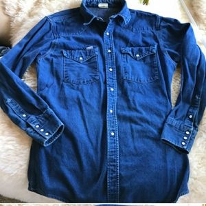Denim shirt